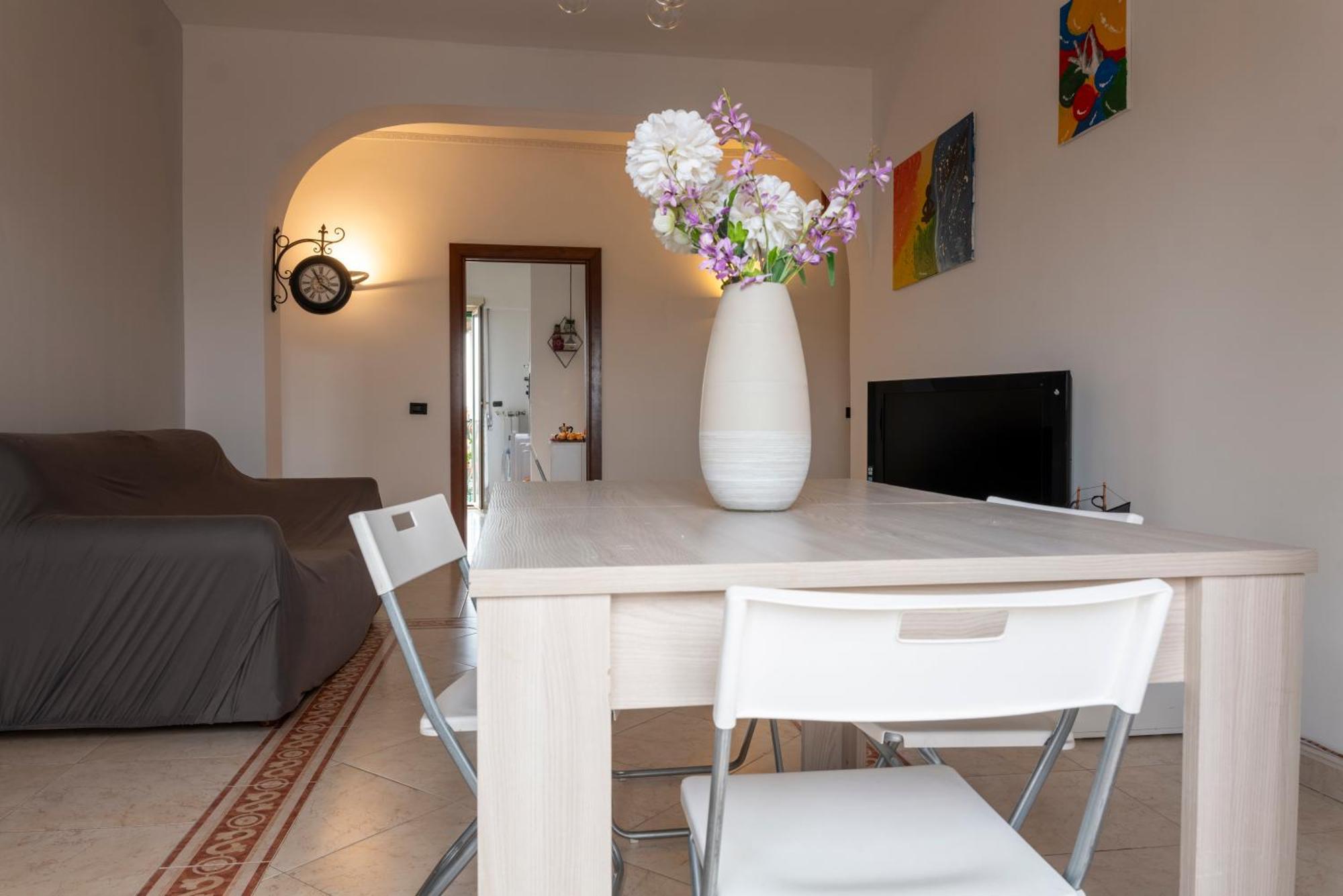 Saba'S House Apartment เนเปิลส์ ภายนอก รูปภาพ