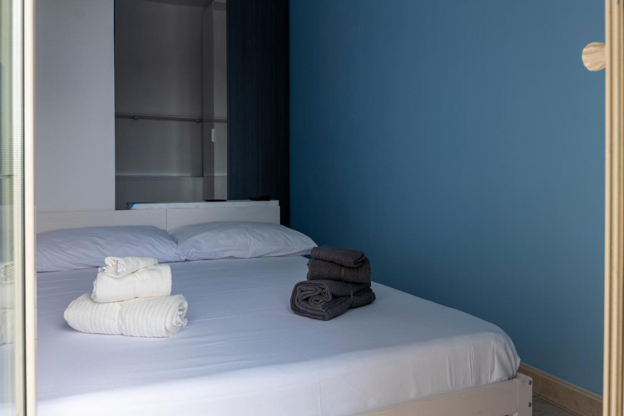 Saba'S House Apartment เนเปิลส์ ภายนอก รูปภาพ